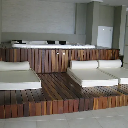 Porto Real Suites Mangaratiba Exterior photo
